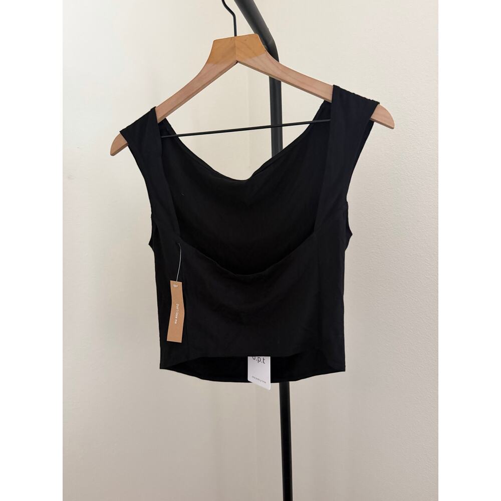 New O.P.T black crop top open back top size M - Picture 3 of 5